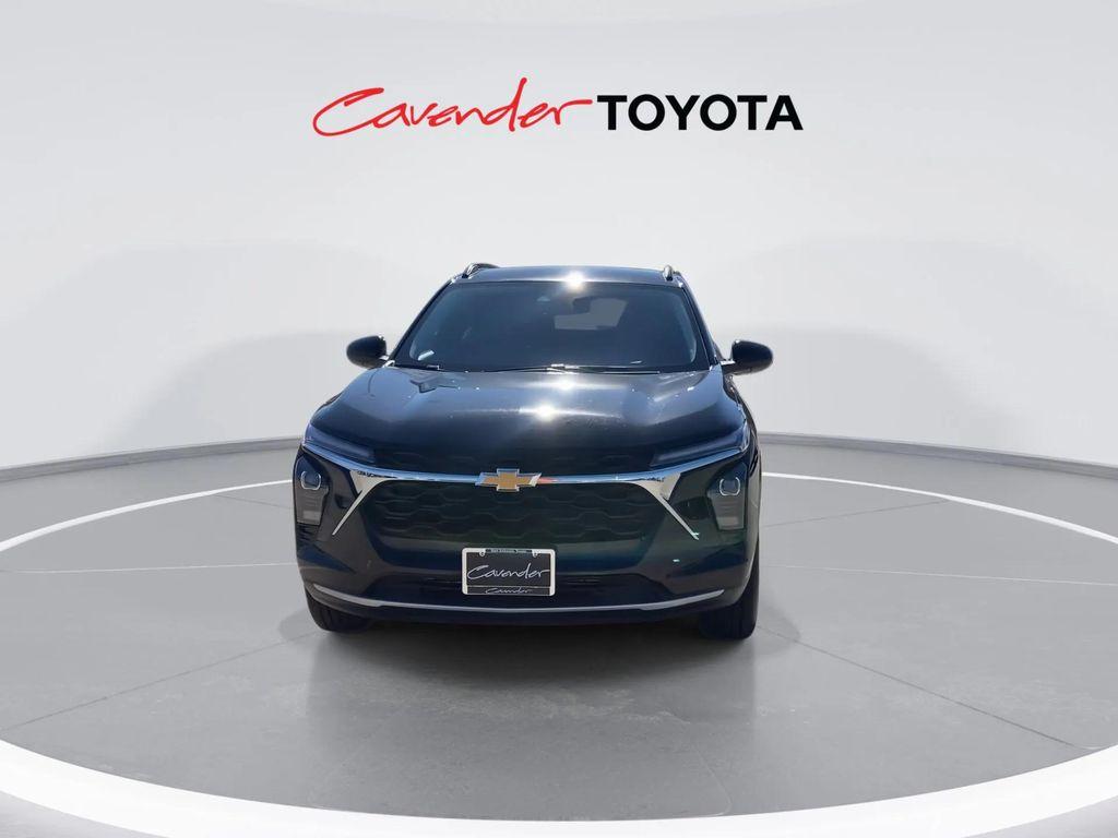 used 2025 Chevrolet Trax car, priced at $20,991