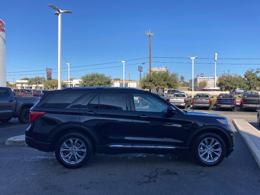 used 2024 Ford Explorer car, priced at $38,892