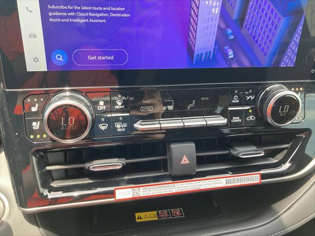 new 2025 Toyota Highlander car, priced at $53,137