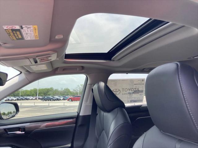 new 2025 Toyota Highlander car, priced at $53,137