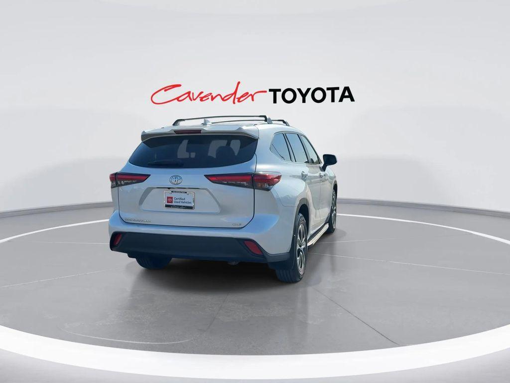 used 2023 Toyota Highlander car, priced at $35,992