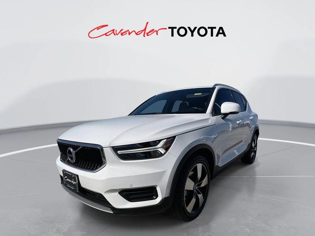 used 2020 Volvo XC40 car, priced at $20,992