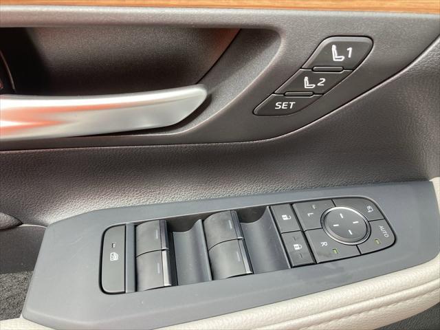 used 2025 Toyota Grand Highlander car, priced at $56,991