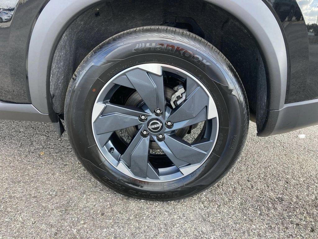 used 2024 Nissan Rogue car, priced at $23,991