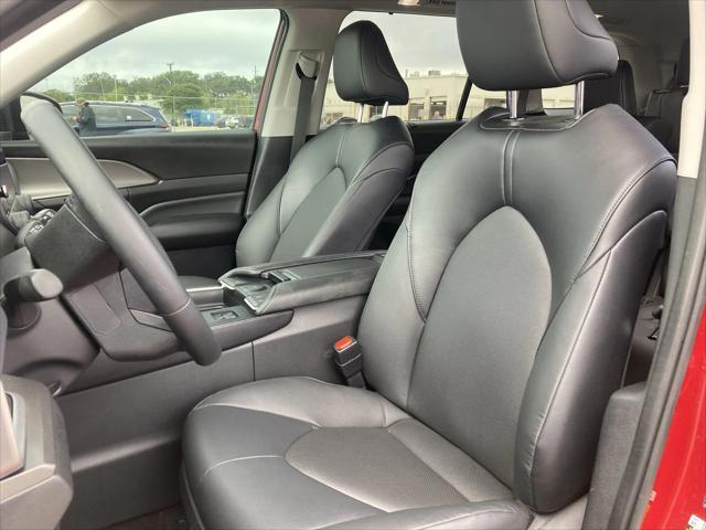 used 2024 Toyota Grand Highlander car, priced at $47,991