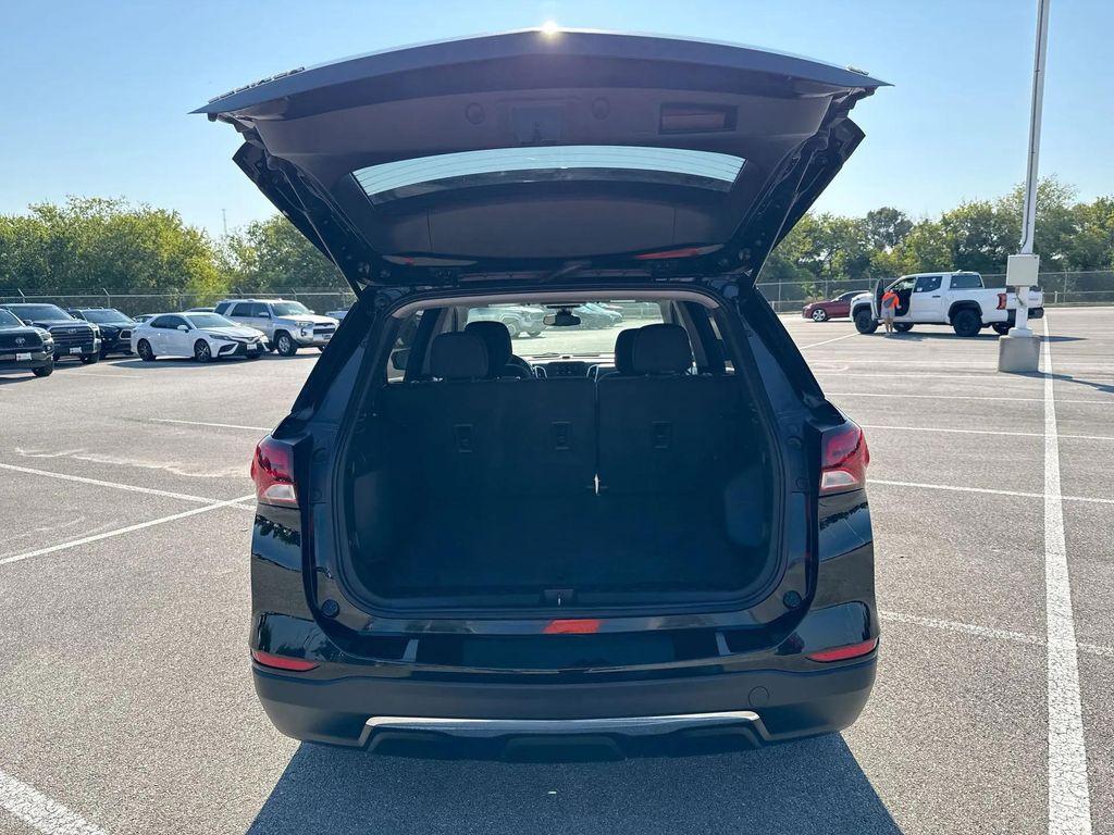 used 2023 Chevrolet Equinox car, priced at $18,991