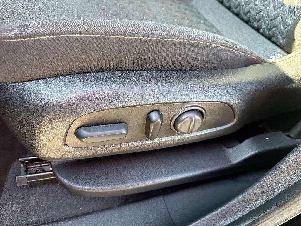 used 2023 Chevrolet Equinox car, priced at $18,991