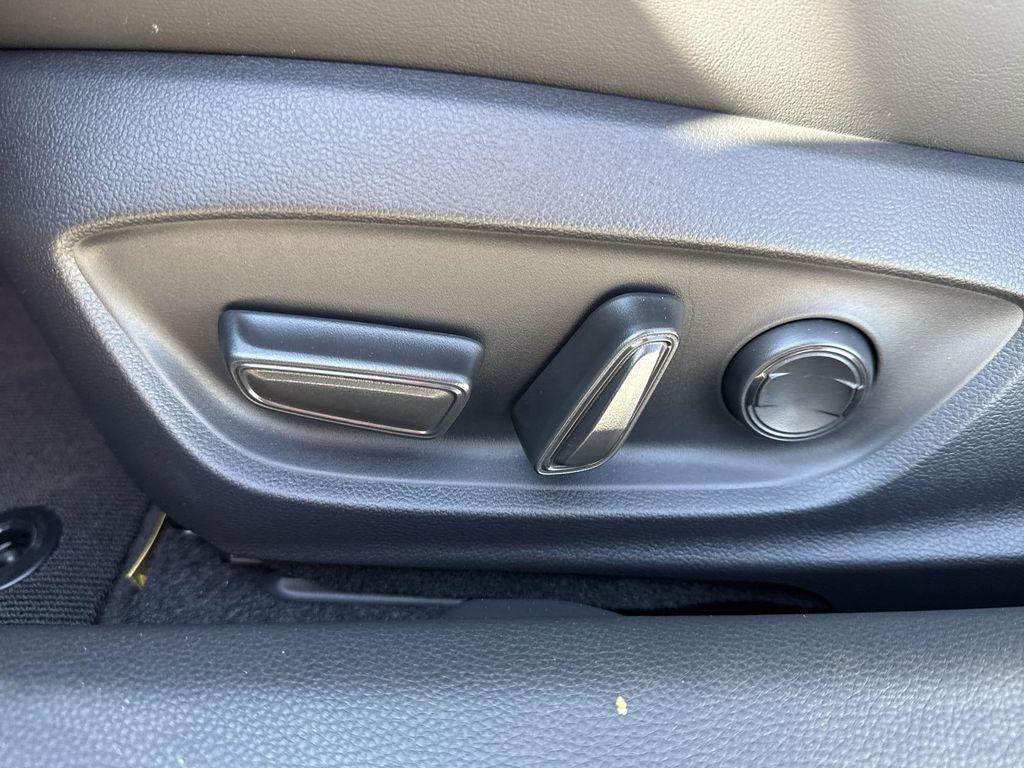 new 2026 Toyota Prius Plug-In Hybrid car, priced at $40,117