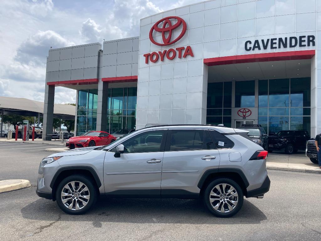 used 2021 Toyota RAV4 car, priced at $26,995