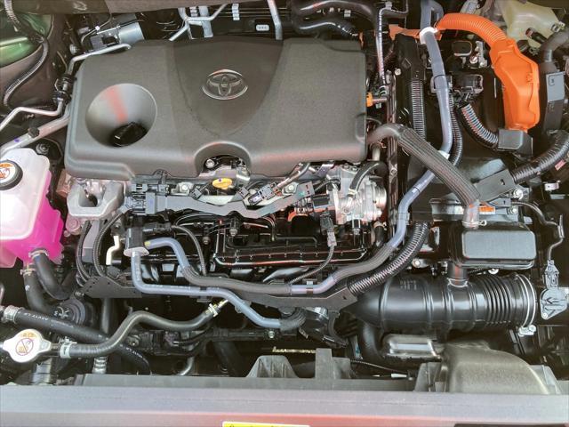 used 2025 Toyota Highlander Hybrid car, priced at $48,991