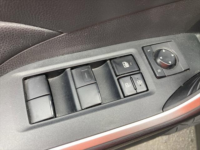 used 2020 Toyota RAV4 car, priced at $21,995