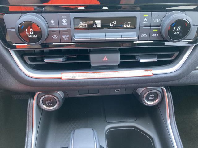used 2025 Toyota Highlander car, priced at $46,991