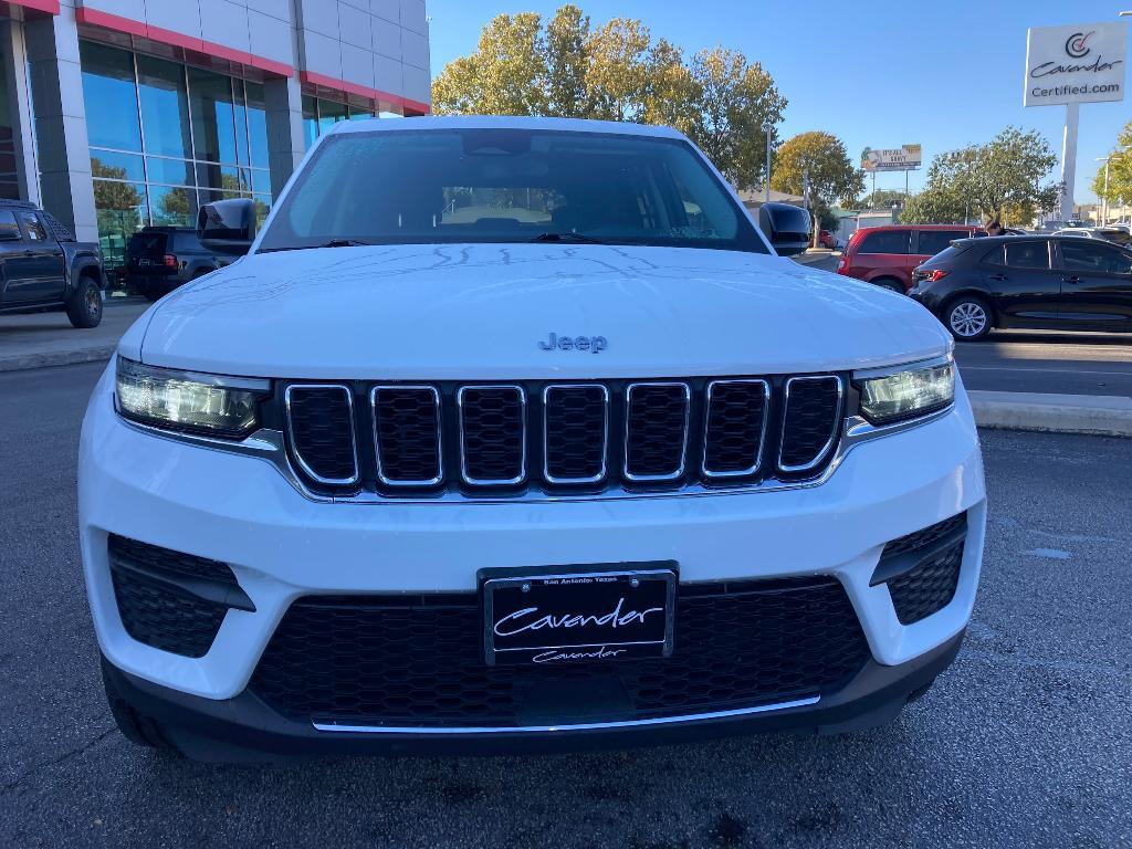 used 2024 Jeep Grand Cherokee car, priced at $31,592