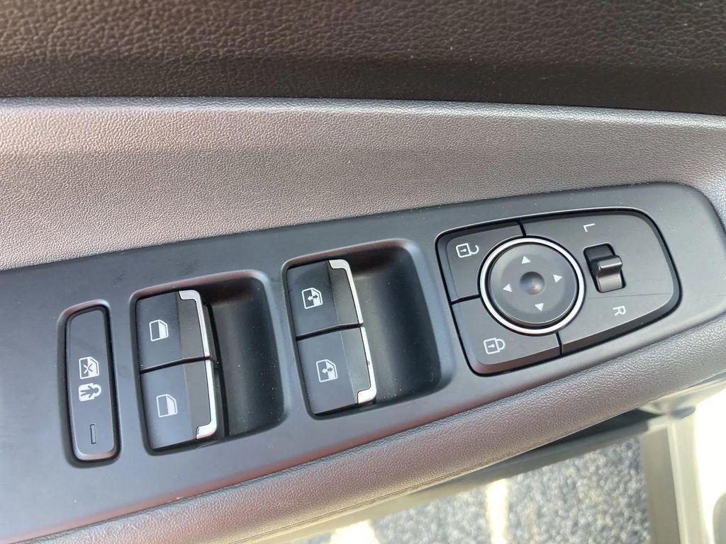 used 2023 Hyundai Santa Fe car, priced at $22,991