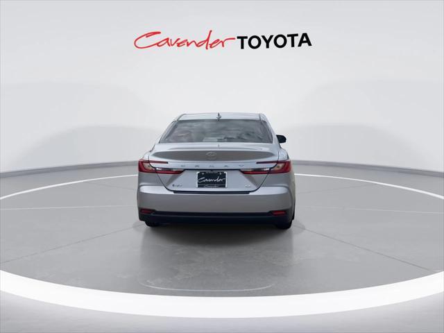 new 2025 Toyota Camry car, priced at $32,198