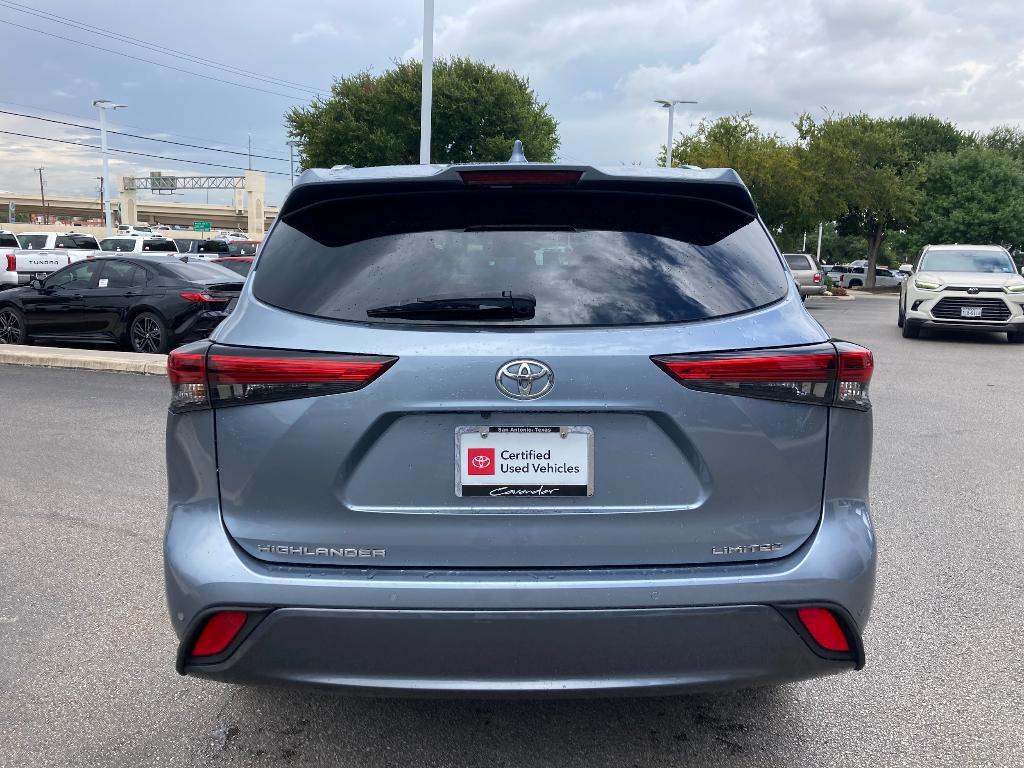 used 2021 Toyota Highlander car, priced at $33,995