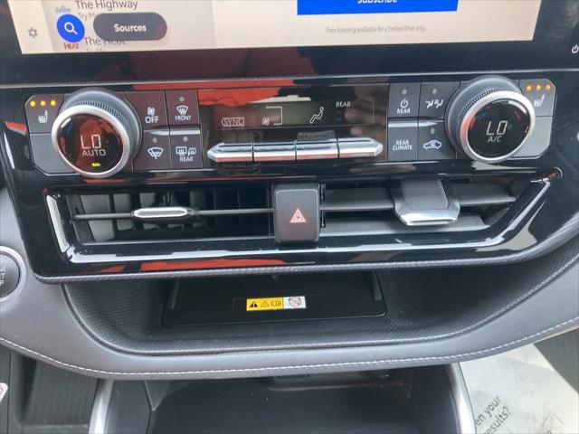 used 2024 Toyota Highlander car, priced at $44,991