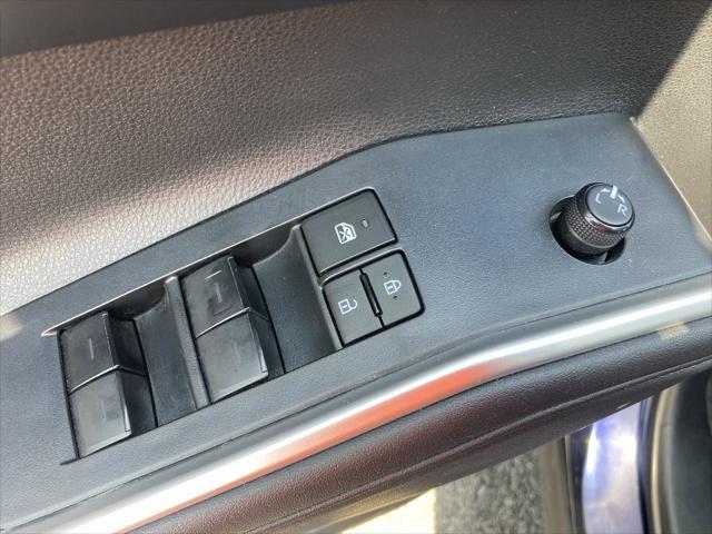 used 2024 Toyota Highlander car, priced at $44,991