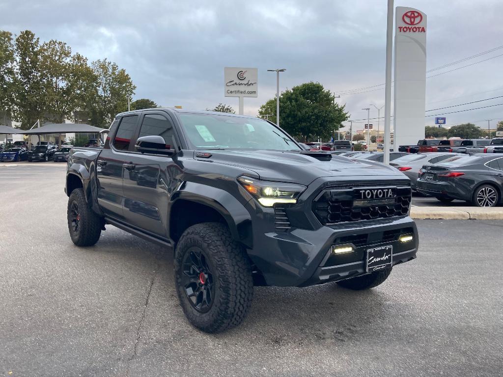 new 2024 Toyota Tacoma Hybrid car