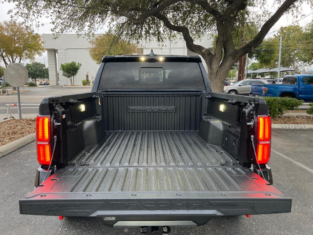 new 2024 Toyota Tacoma Hybrid car