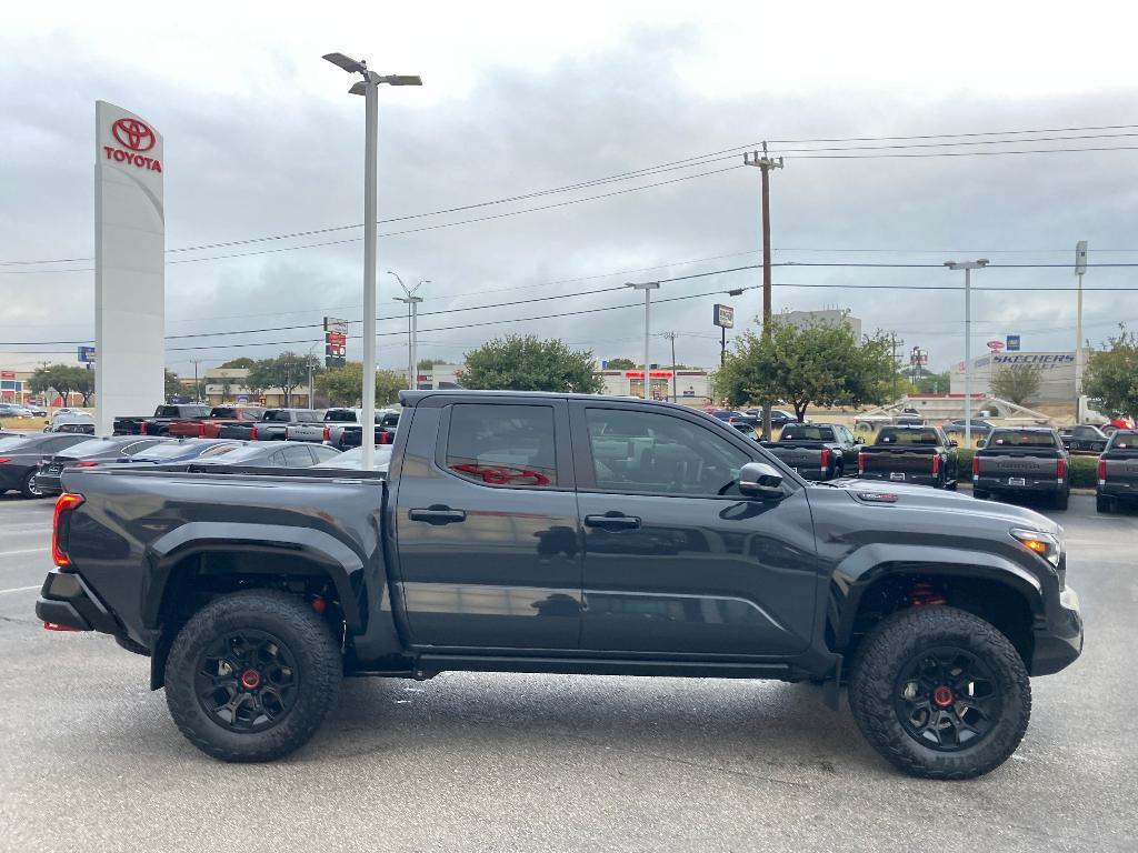 new 2024 Toyota Tacoma Hybrid car