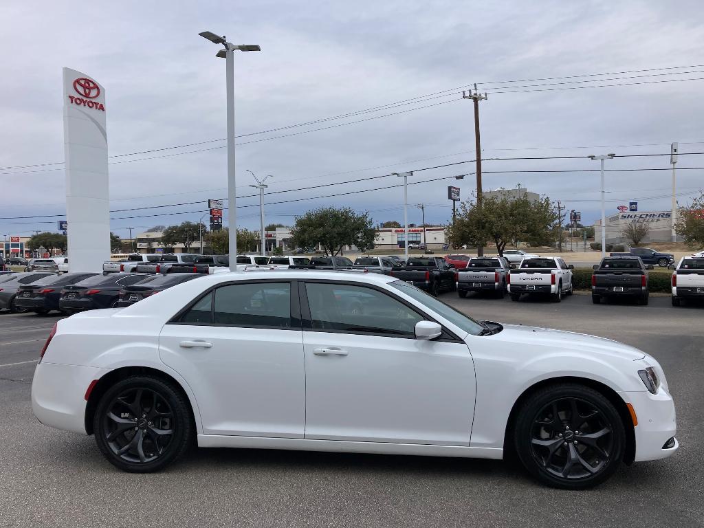 used 2023 Chrysler 300 car, priced at $26,991