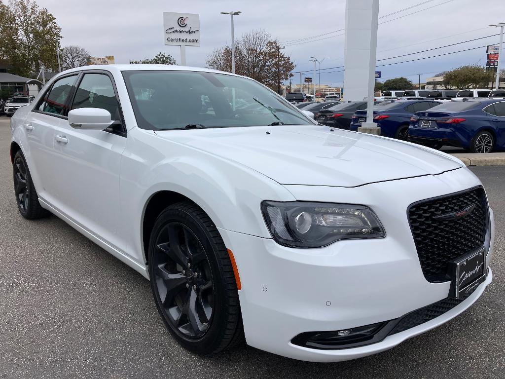 used 2023 Chrysler 300 car, priced at $26,991