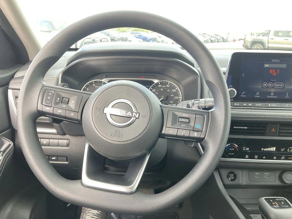 used 2024 Nissan Rogue car, priced at $22,892