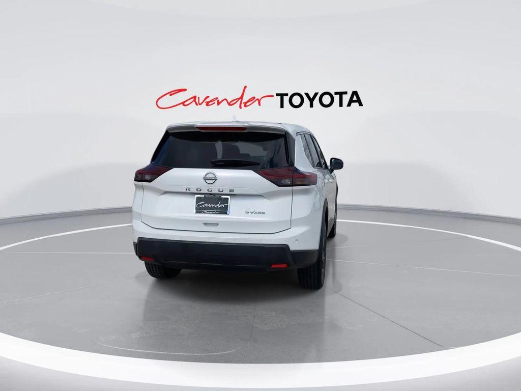 used 2024 Nissan Rogue car, priced at $22,892