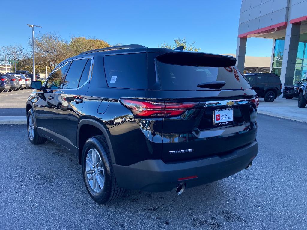 used 2023 Chevrolet Traverse car, priced at $24,992