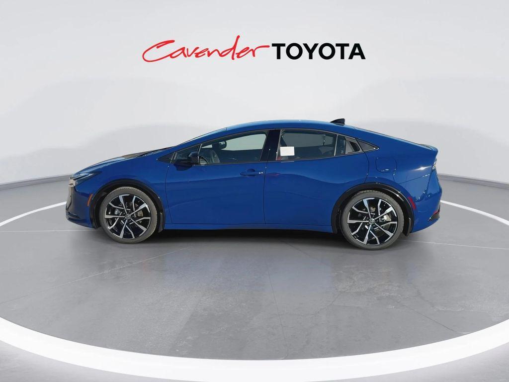 new 2026 Toyota Prius Plug-In Hybrid car, priced at $40,117