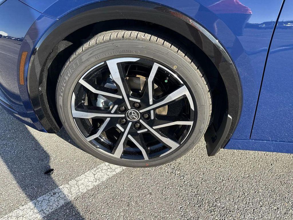 new 2026 Toyota Prius Plug-In Hybrid car, priced at $40,117