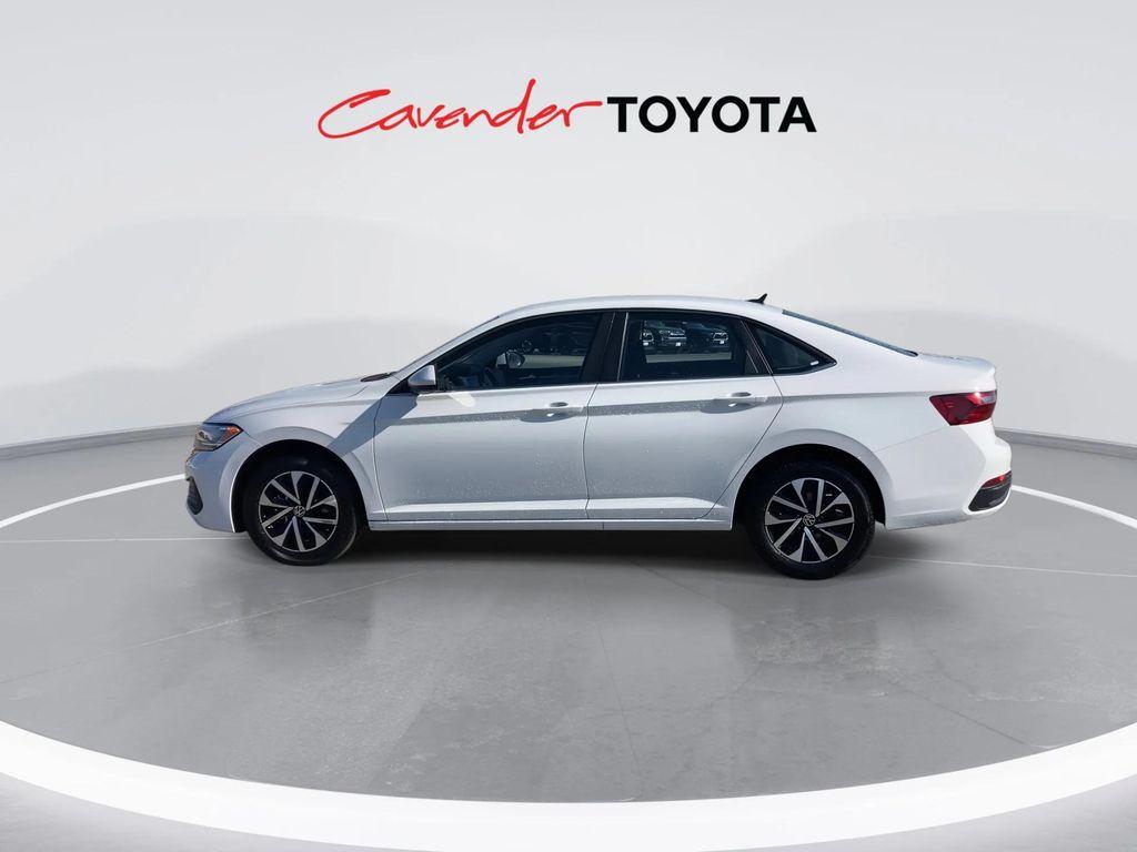 used 2024 Volkswagen Jetta car, priced at $18,492