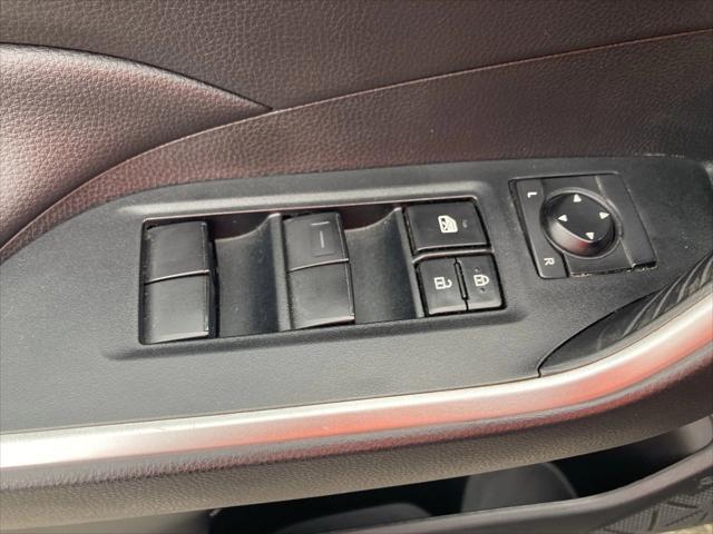 used 2021 Toyota RAV4 car, priced at $23,995