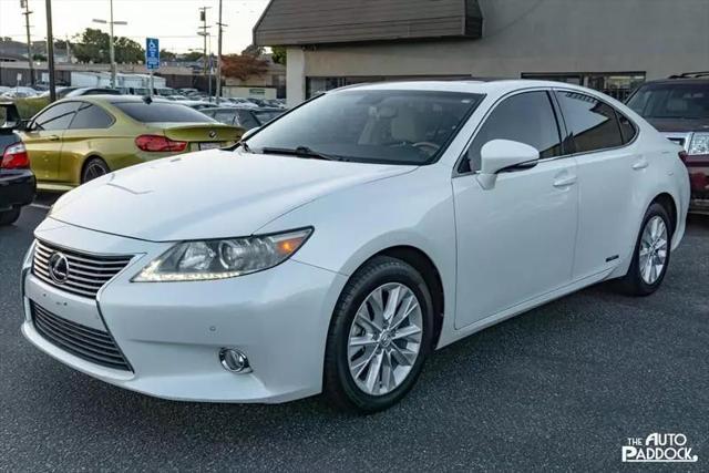 used 2013 Lexus ES 300h car, priced at $24,500