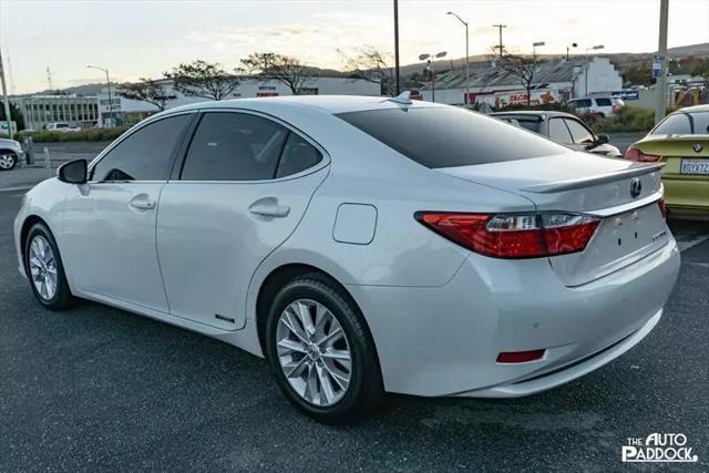 used 2013 Lexus ES 300h car, priced at $24,500