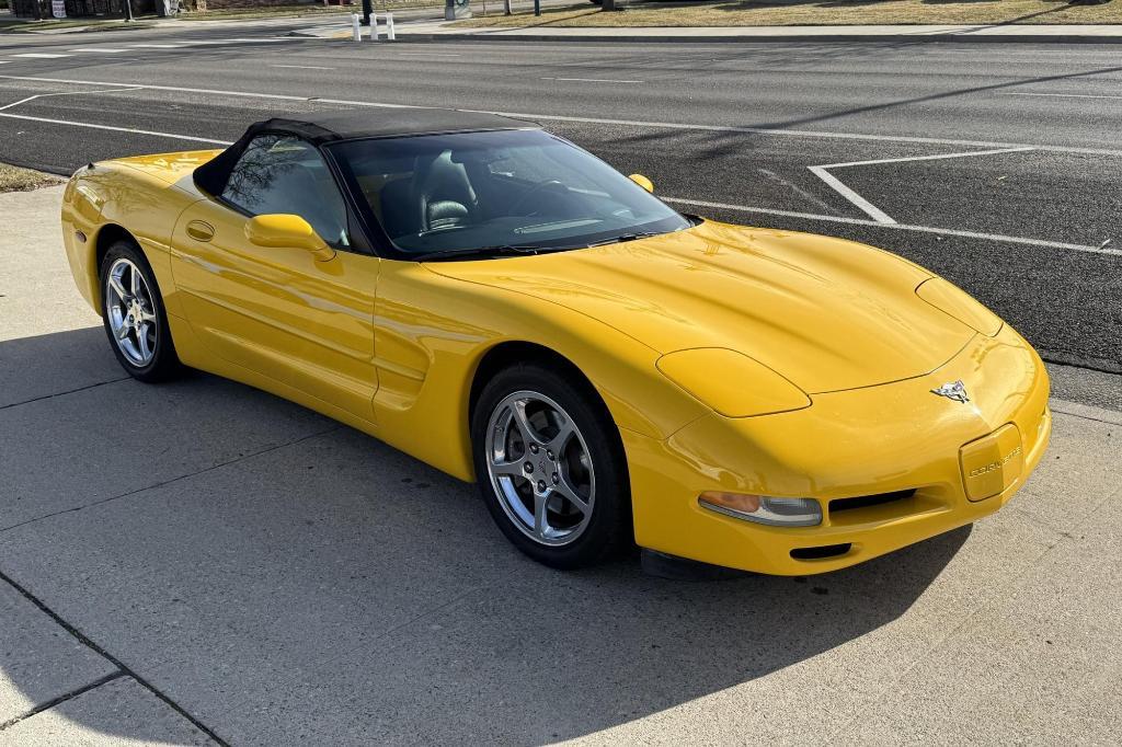 used 2003 Chevrolet Corvette car