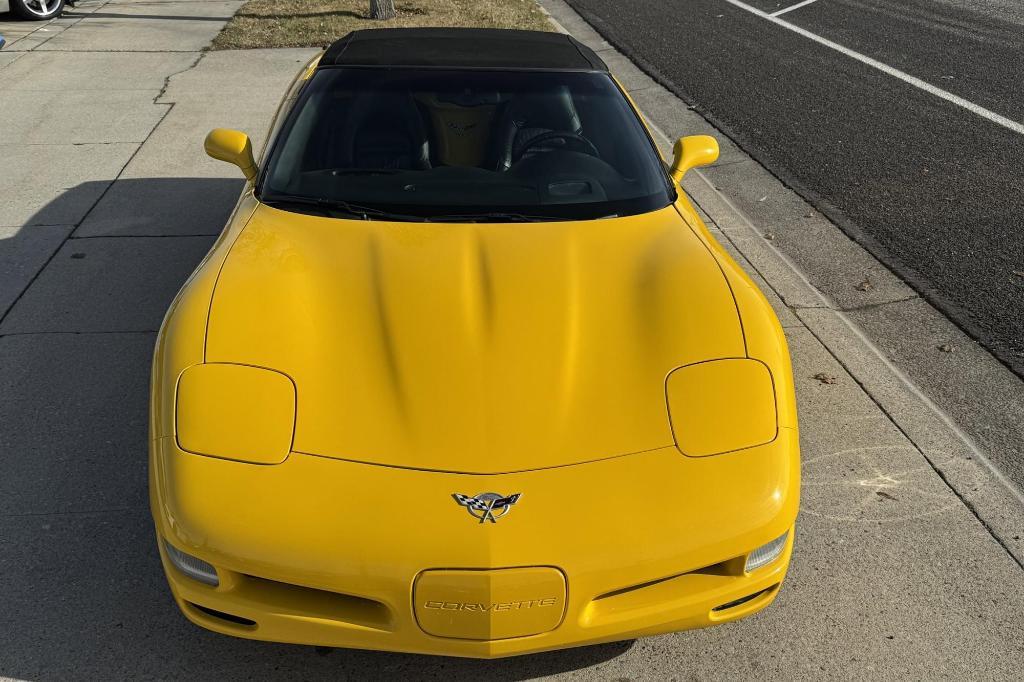 used 2003 Chevrolet Corvette car