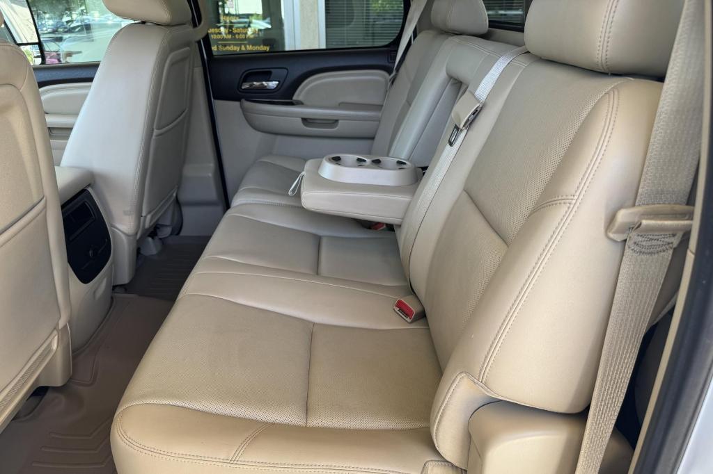 used 2014 GMC Sierra 2500 car