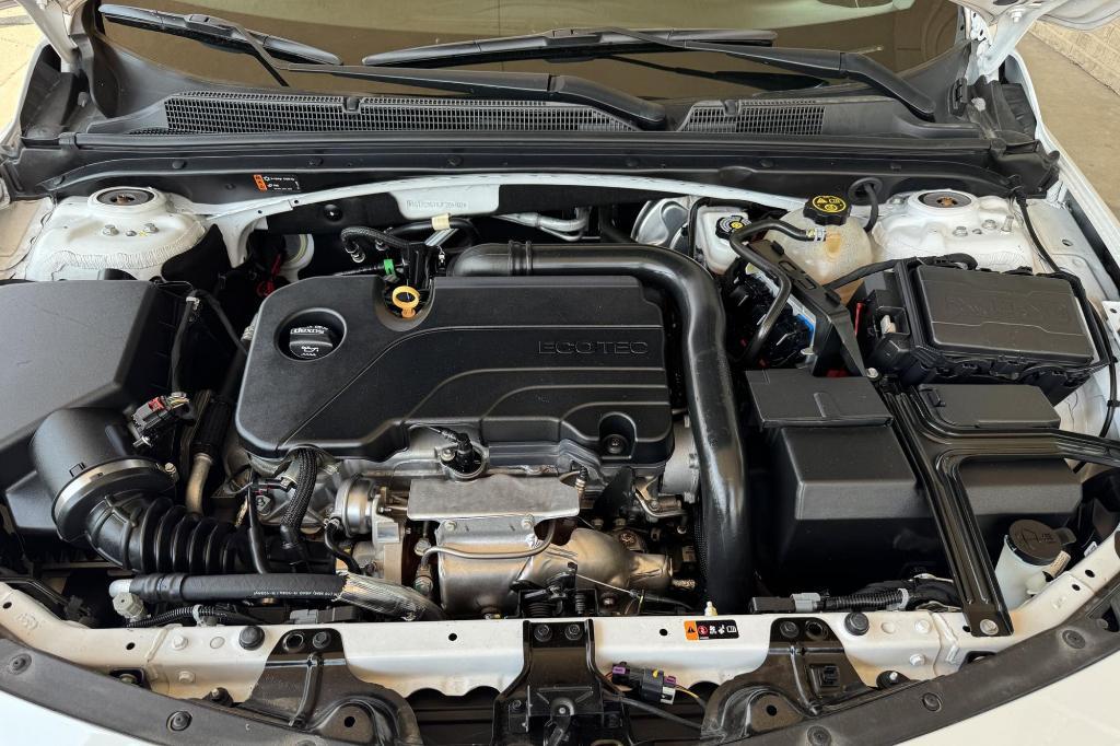 used 2018 Chevrolet Malibu car