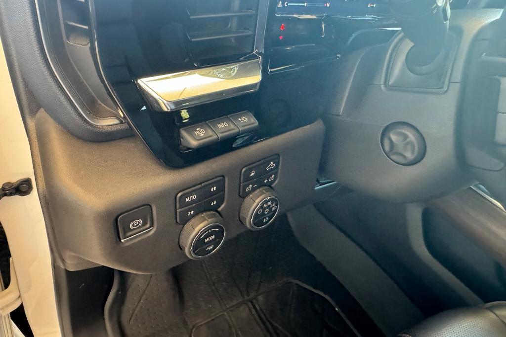 used 2022 Chevrolet Silverado 1500 car