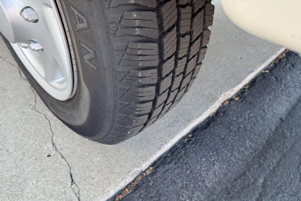 used 2009 Ford E150 car