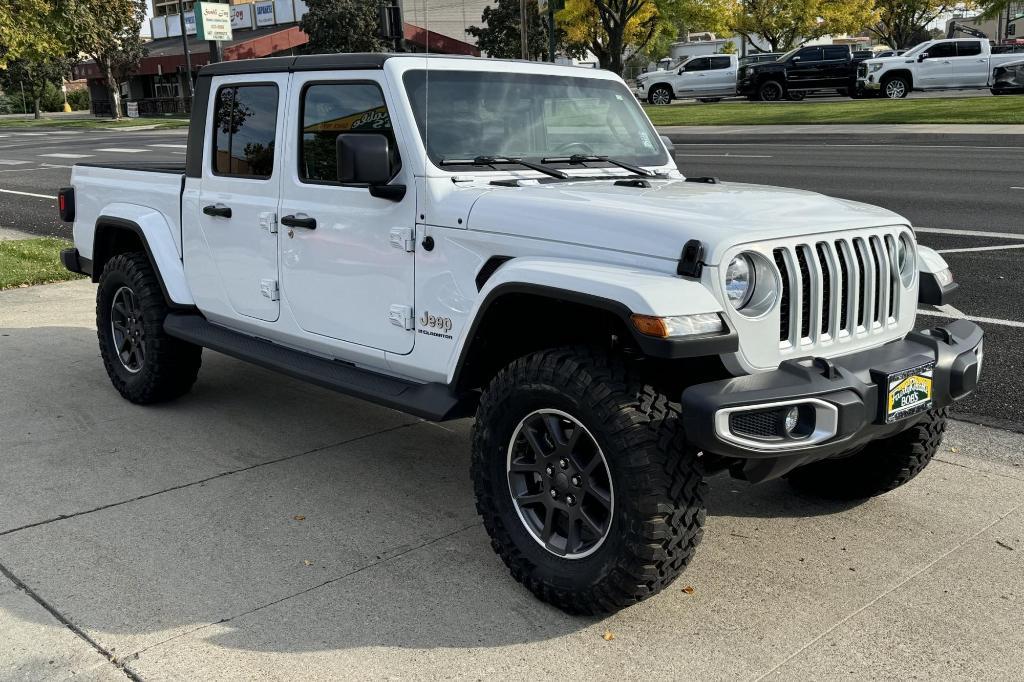 used 2023 Jeep Gladiator car