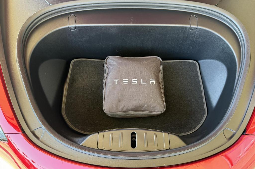 used 2018 Tesla Model 3 car