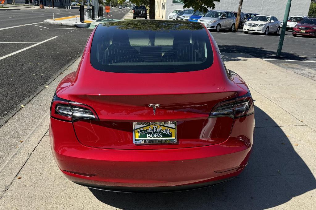 used 2018 Tesla Model 3 car