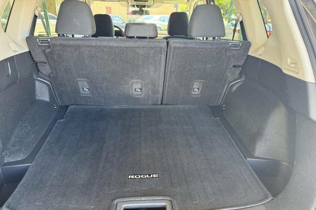 used 2023 Nissan Rogue car
