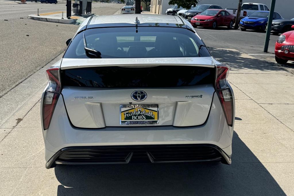 used 2017 Toyota Prius car