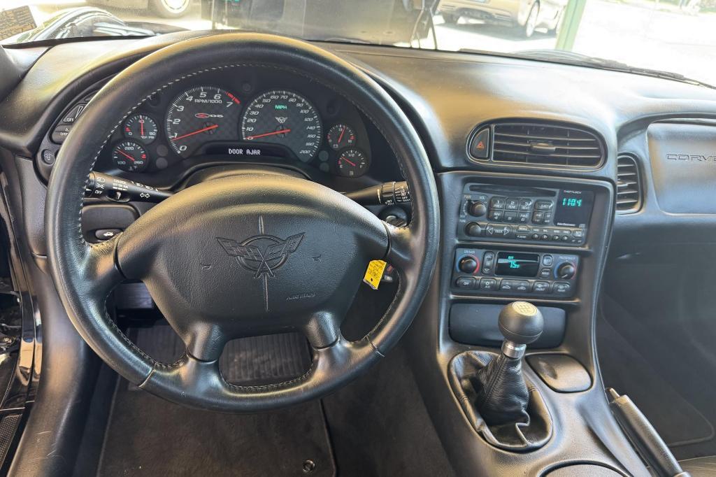 used 2002 Chevrolet Corvette car
