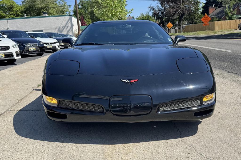 used 2002 Chevrolet Corvette car