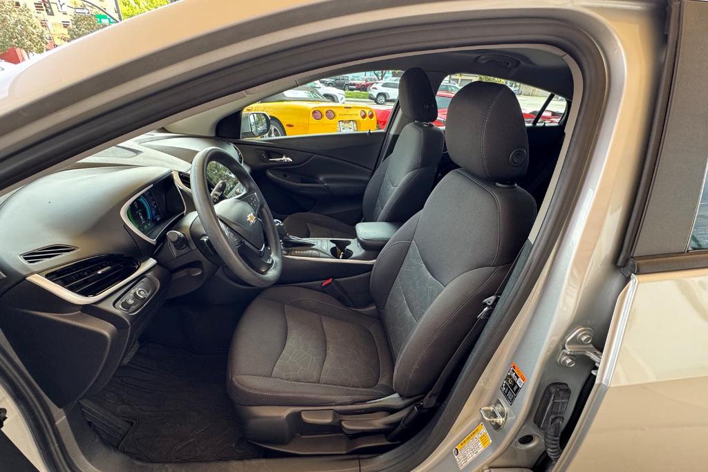 used 2018 Chevrolet Volt car